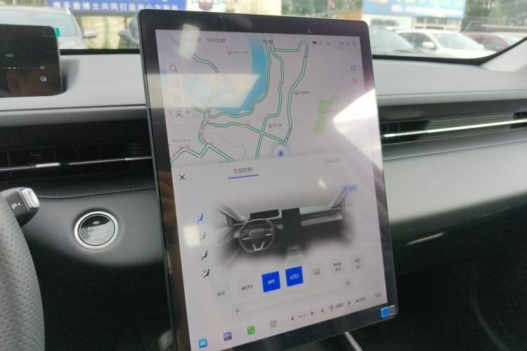 Used CHANGAN Eado PHEV 2025 Smart New Blue Whale 145KM Battleship Edition Audio And AC Panel