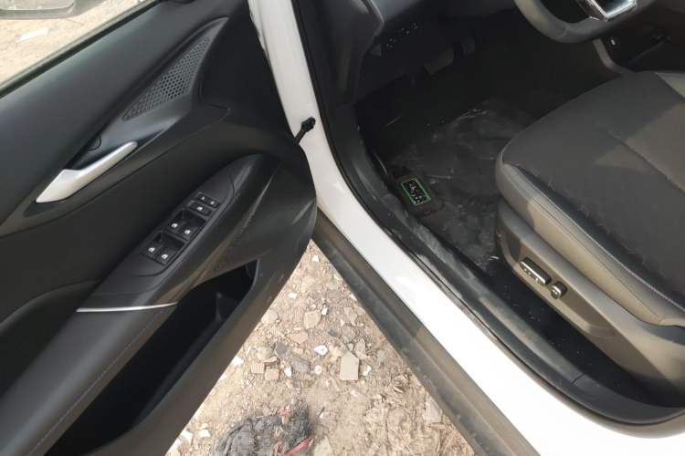 Used CHANGAN Eado PHEV 2025 Smart New Blue Whale 145KM High-Energy Edition Driver Seat