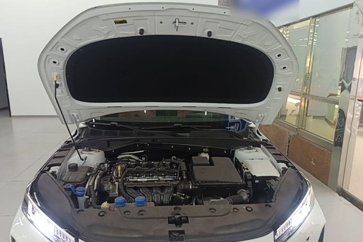 Used CHANGAN Eado PHEV 2025 Smart New Blue Whale 145KM Battleship Edition Engine Bay