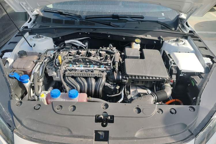 Used CHANGAN Eado PHEV 2025 Smart New Blue Whale 145KM Battleship Edition Engine Bay
