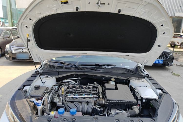 Used CHANGAN Eado PHEV 2025 Smart New Blue Whale 145KM Battleship Edition Engine Bay