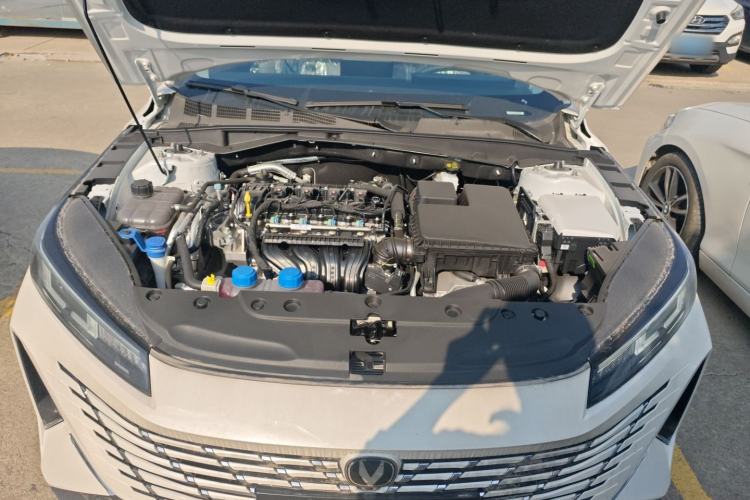 Used CHANGAN Eado PHEV 2025 Smart New Blue Whale 145KM Battleship Edition Engine Bay