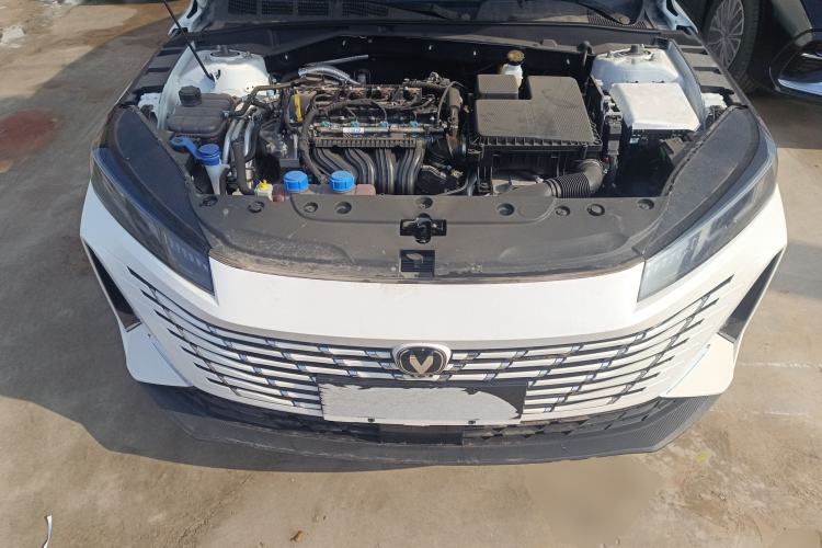 Used CHANGAN Eado PHEV 2025 Smart New Blue Whale 145KM Battleship Edition Engine Bay
