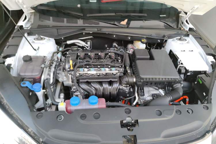 Used CHANGAN Eado PHEV 2025 Smart New Blue Whale 145KM Battleship Edition Engine Bay