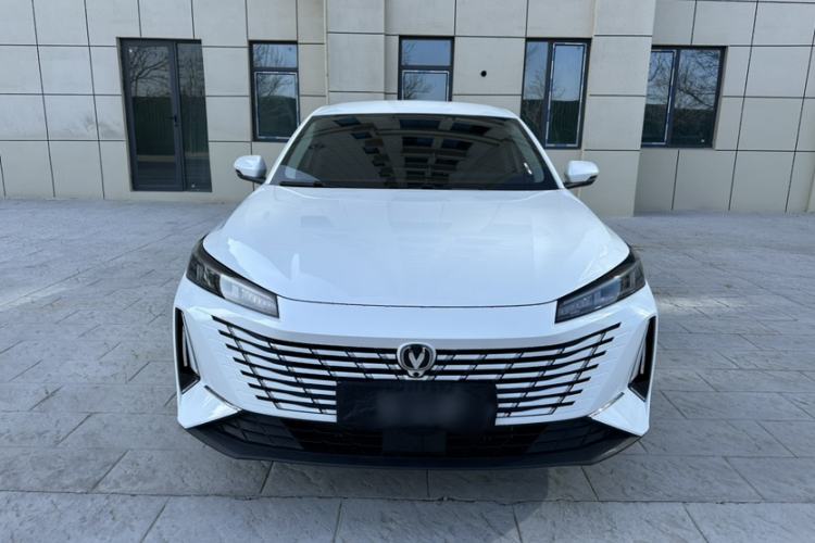 Used CHANGAN Eado PHEV 2025 Smart New Blue Whale 145KM High-Energy Edition Exterior 1
