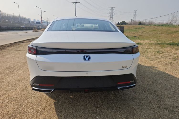 Used CHANGAN Eado PHEV 2025 Smart New Blue Whale 145KM Battleship Edition Exterior 2