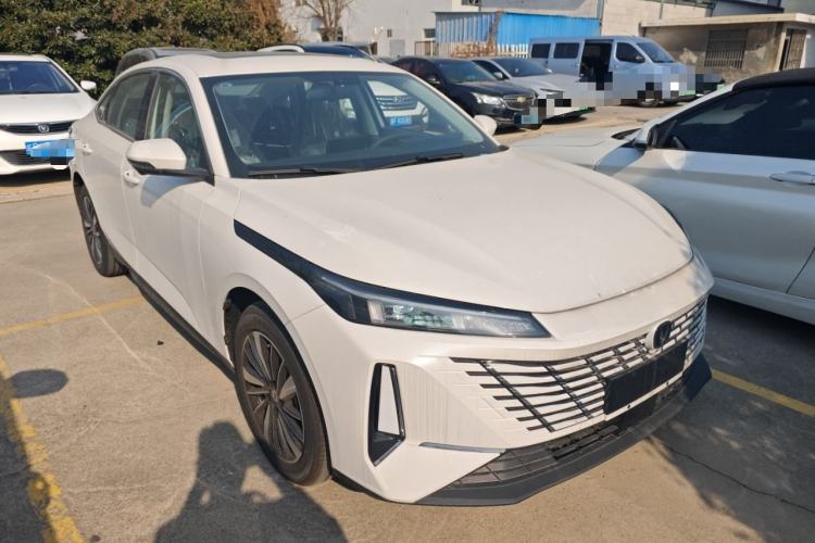 Used CHANGAN Eado PHEV 2025 Smart New Blue Whale 145KM Battleship Edition Exterior 2