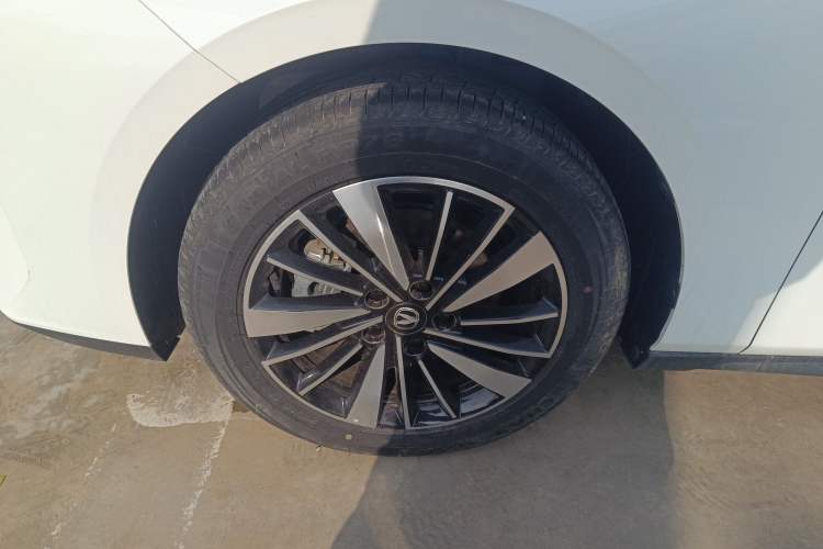 Used CHANGAN Eado PHEV 2025 Smart New Blue Whale 145KM Battleship Edition Exterior 4