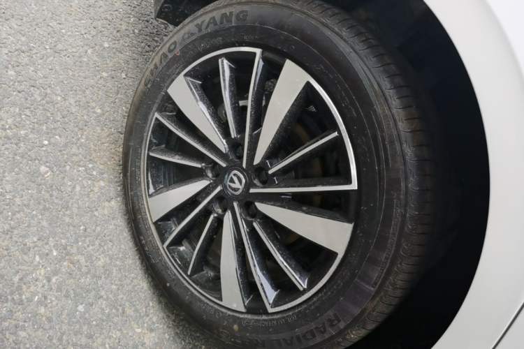 Used CHANGAN Eado PHEV 2025 Smart New Blue Whale 145KM Battleship Edition Exterior 5