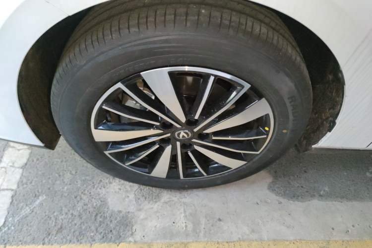 Used CHANGAN Eado PHEV 2025 Smart New Blue Whale 145KM Battleship Edition Exterior 7