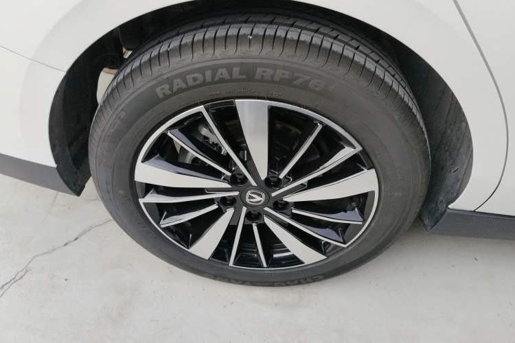 Used CHANGAN Eado PHEV 2025 Smart New Blue Whale 145KM Battleship Edition Exterior 8