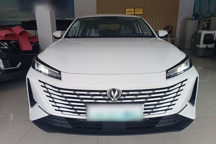 Used CHANGAN Eado PHEV 2025 Smart New Blue Whale 145KM Battleship Edition Front
