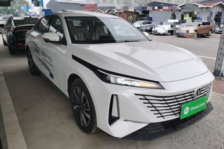Used CHANGAN Eado PHEV 2025 Smart New Blue Whale 145KM Battleship Edition Front Right 45 Deg
