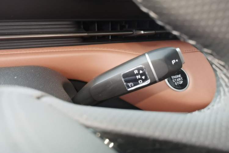 Used CHANGAN Eado PHEV 2025 Smart New Blue Whale 145KM Battleship Edition Gear Lever