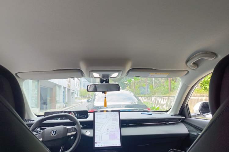 Used CHANGAN Eado PHEV 2025 Smart New Blue Whale 145KM High-Energy Edition Headliner