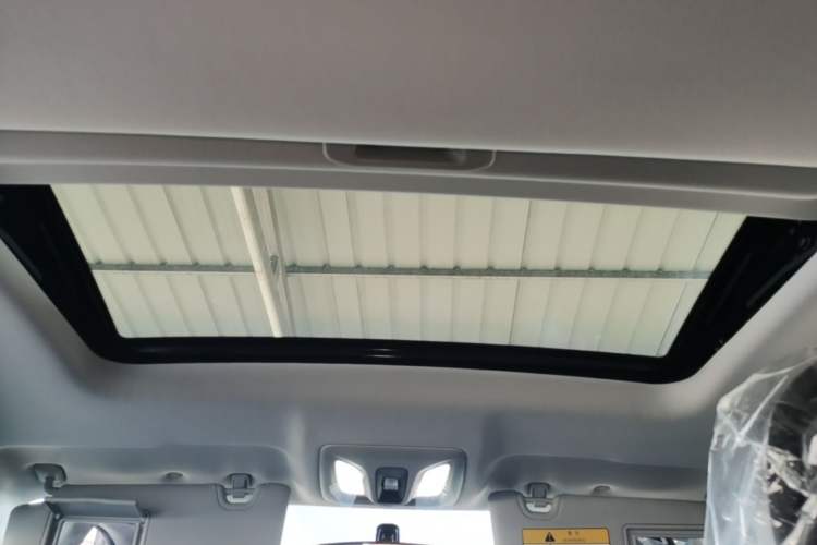 Used CHANGAN Eado PHEV 2025 Smart New Blue Whale 145KM Battleship Edition Headliner