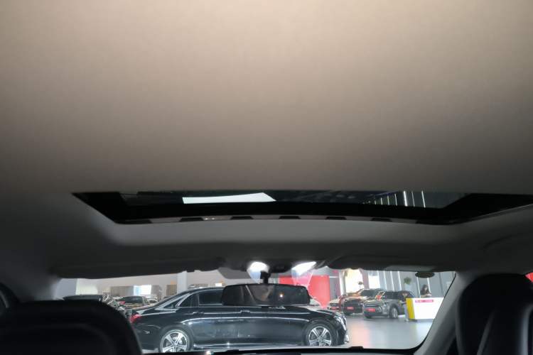 Used CHANGAN Eado PHEV 2025 Smart New Blue Whale 145KM Battleship Edition Headliner