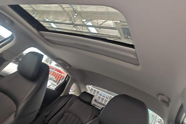 Used CHANGAN Eado PHEV 2025 Smart New Blue Whale 145KM Battleship Edition Headliner