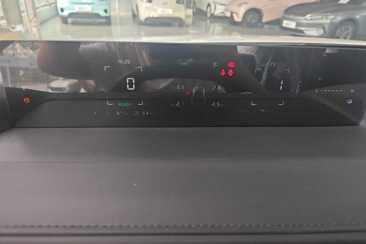 Used CHANGAN Eado PHEV 2025 Smart New Blue Whale 145KM High-Energy Edition Instrument Cluster