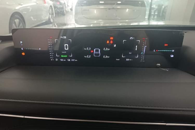 Used CHANGAN Eado PHEV 2025 Smart New Blue Whale 145KM Battleship Edition Instrument Cluster