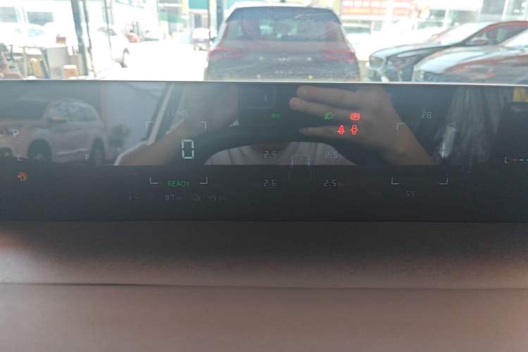 Used CHANGAN Eado PHEV 2025 Smart New Blue Whale 145KM High-Energy Edition Instrument Cluster