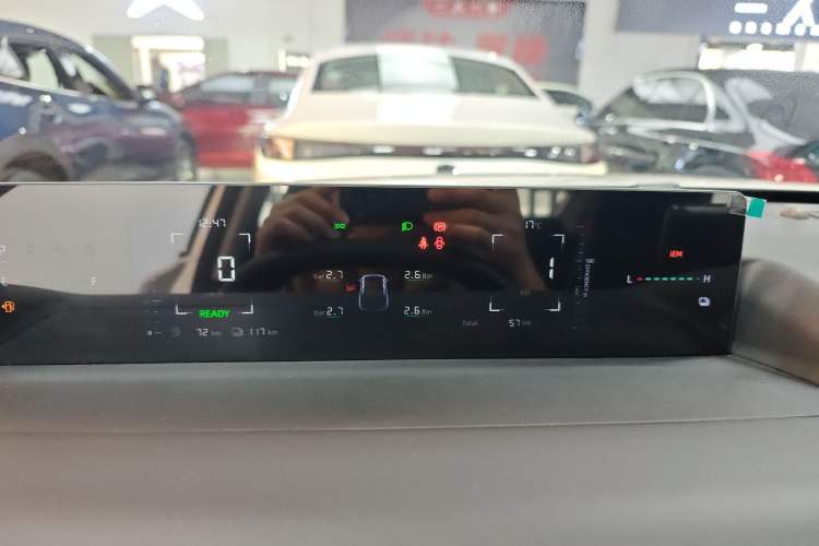 Used CHANGAN Eado PHEV 2025 Smart New Blue Whale 145KM High-Energy Edition Instrument Cluster