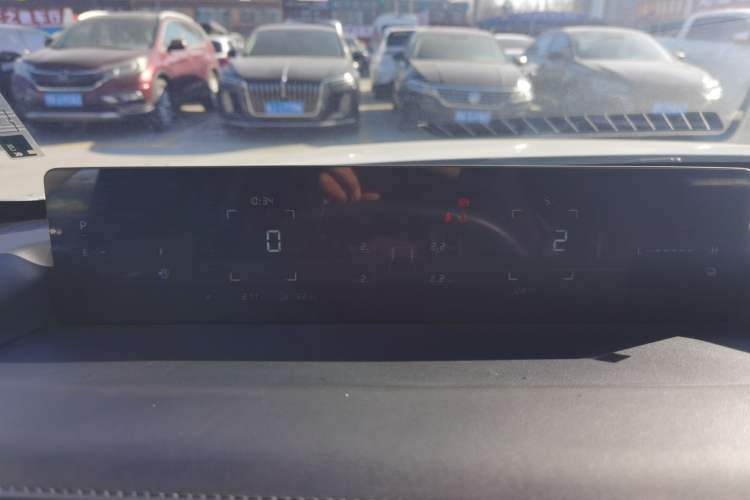 Used CHANGAN Eado PHEV 2025 Smart New Blue Whale 145KM High-Energy Edition Instrument Cluster