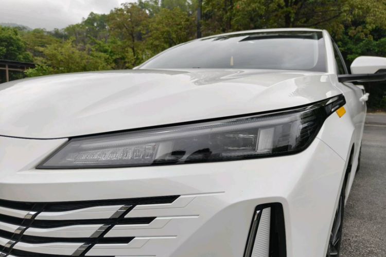 Used CHANGAN Eado PHEV 2025 Smart New Blue Whale 145KM High-Energy Edition Left Front Headlight