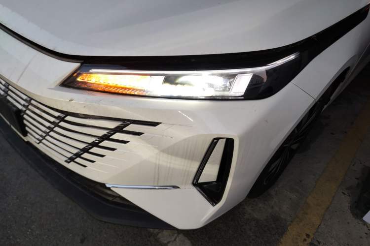 Used CHANGAN Eado PHEV 2025 Smart New Blue Whale 145KM Battleship Edition Left Front Headlight