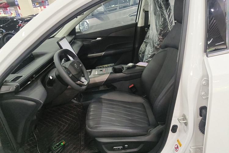 Used CHANGAN Eado PHEV 2025 Smart New Blue Whale 145KM Battleship Edition Left Front Seat