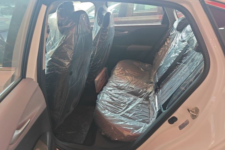 Used CHANGAN Eado PHEV 2025 Smart New Blue Whale 145KM Battleship Edition Left Rear Seat