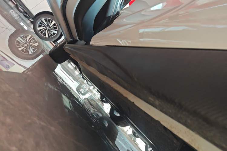 Used CHANGAN Eado PHEV 2025 Smart New Blue Whale 145KM Battleship Edition Left Side Sill