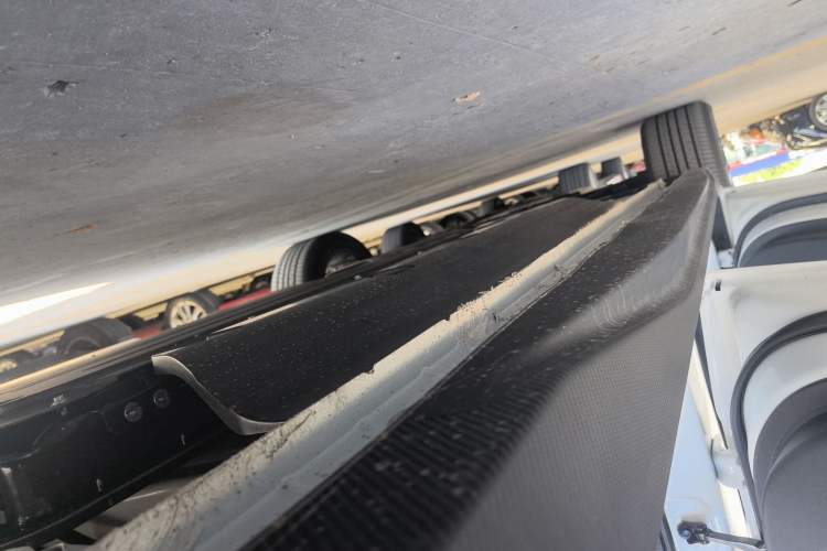 Used CHANGAN Eado PHEV 2025 Smart New Blue Whale 145KM Battleship Edition Left Side Sill