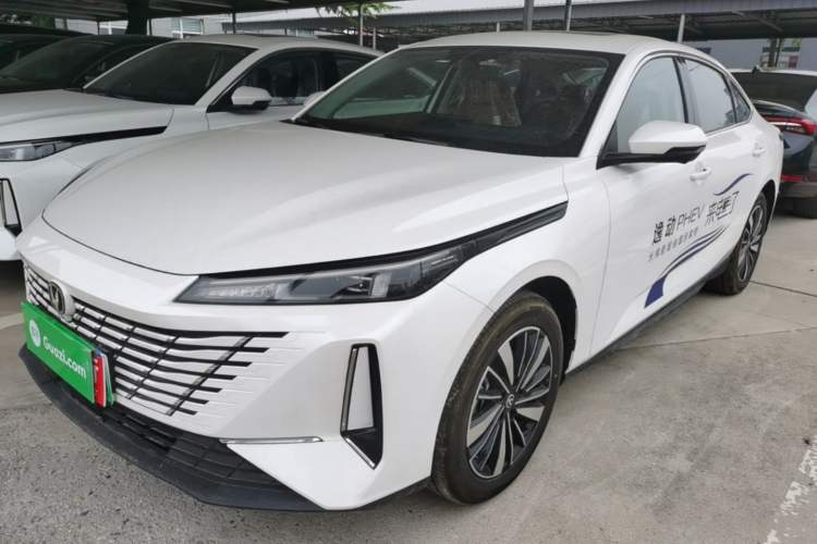 Used CHANGAN Eado PHEV 2025 Smart New Blue Whale 145KM Battleship Edition Guazi used car, China used car export, Used car for sale, Used  cars, Cheapest cars for sale