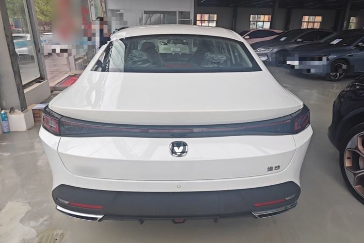 Used CHANGAN Eado PHEV 2025 Smart New Blue Whale 145KM High-Energy Edition Rear