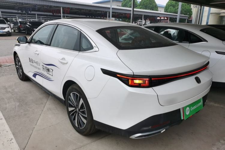 Used CHANGAN Eado PHEV 2025 Smart New Blue Whale 145KM Battleship Edition Rear Left 45 Deg