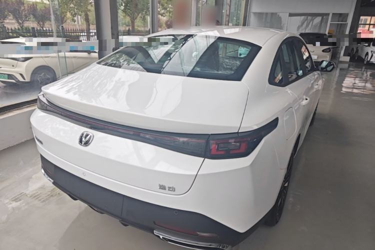 Used CHANGAN Eado PHEV 2025 Smart New Blue Whale 145KM High-Energy Edition Rear Right 45 Deg