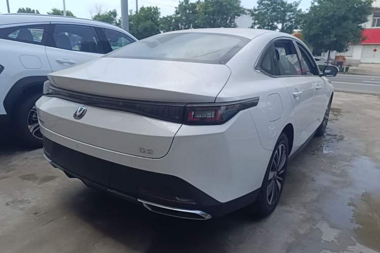 Used CHANGAN Eado PHEV 2025 Smart New Blue Whale 145KM Battleship Edition Rear Right 45 Deg