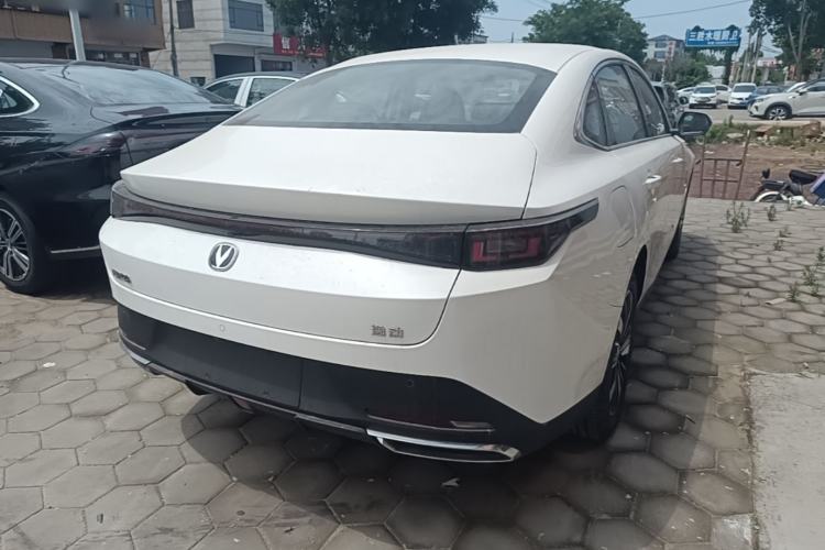 Used CHANGAN Eado PHEV 2025 Smart New Blue Whale 145KM Battleship Edition Rear Right 45 Deg