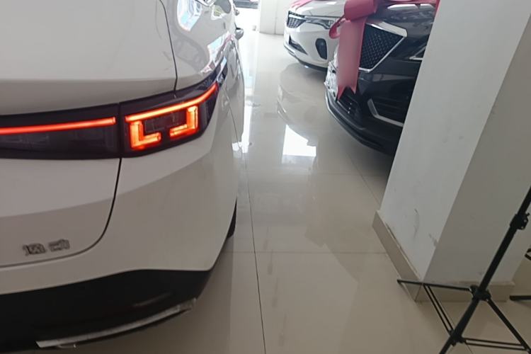 Used CHANGAN Eado PHEV 2025 Smart New Blue Whale 145KM Battleship Edition Right Rear Taillight