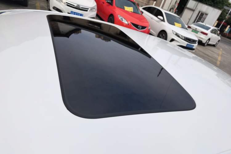 Used CHANGAN Eado PHEV 2025 Smart New Blue Whale 145KM Battleship Edition Roof