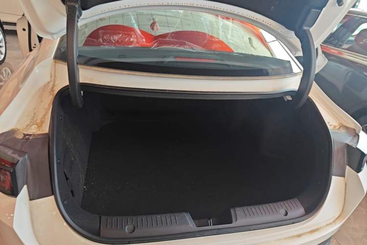 Used CHANGAN Eado PHEV 2025 Smart New Blue Whale 145KM Battleship Edition Trunk