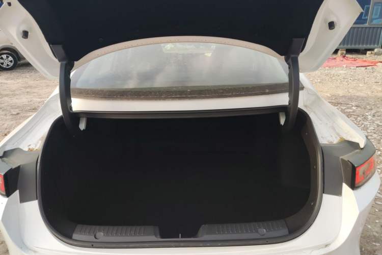 Used CHANGAN Eado PHEV 2025 Smart New Blue Whale 145KM High-Energy Edition Trunk