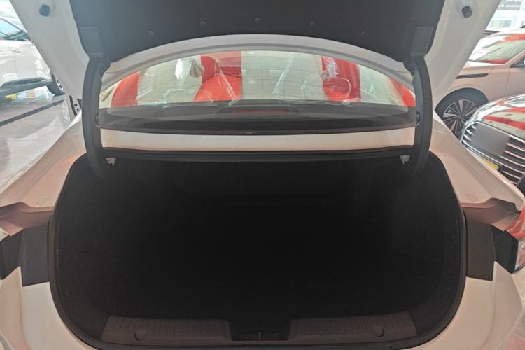 Used CHANGAN Eado PHEV 2025 Smart New Blue Whale 145KM High-Energy Edition Trunk
