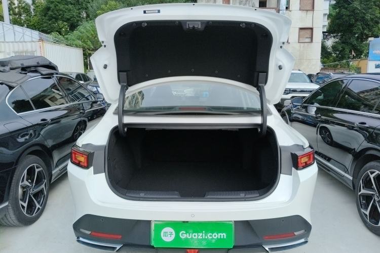 Used CHANGAN Eado PHEV 2025 Smart New Blue Whale 145KM Battleship Edition Trunk
