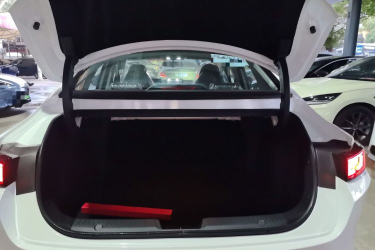 Used CHANGAN Eado PHEV 2025 Smart New Blue Whale 145KM Battleship Edition Trunk