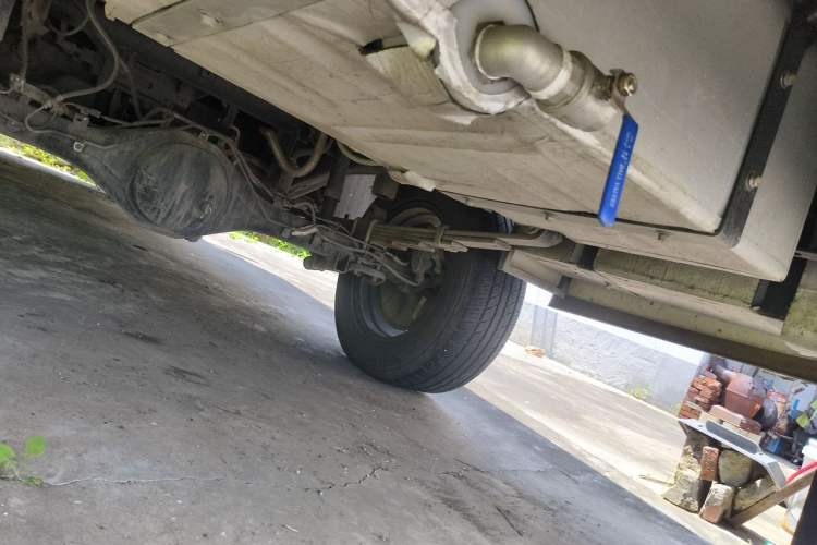 Used CHANGAN Fengjing RV  Chassis Front