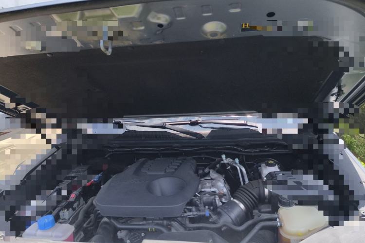 Used CHANGAN Fengjing RV  Engine Bay