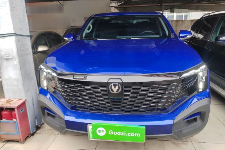 Used CHANGAN Hunter 2024 Warrior Edition Luxury Model Dual-Motor All-Wheel Drive with Extra-Long Cargo Box Front
