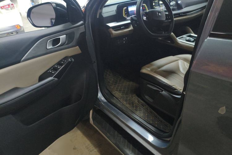 Used CHANGAN Hunter 2024 Knight Edition Flagship Single-Motor Standard Box Driver Seat